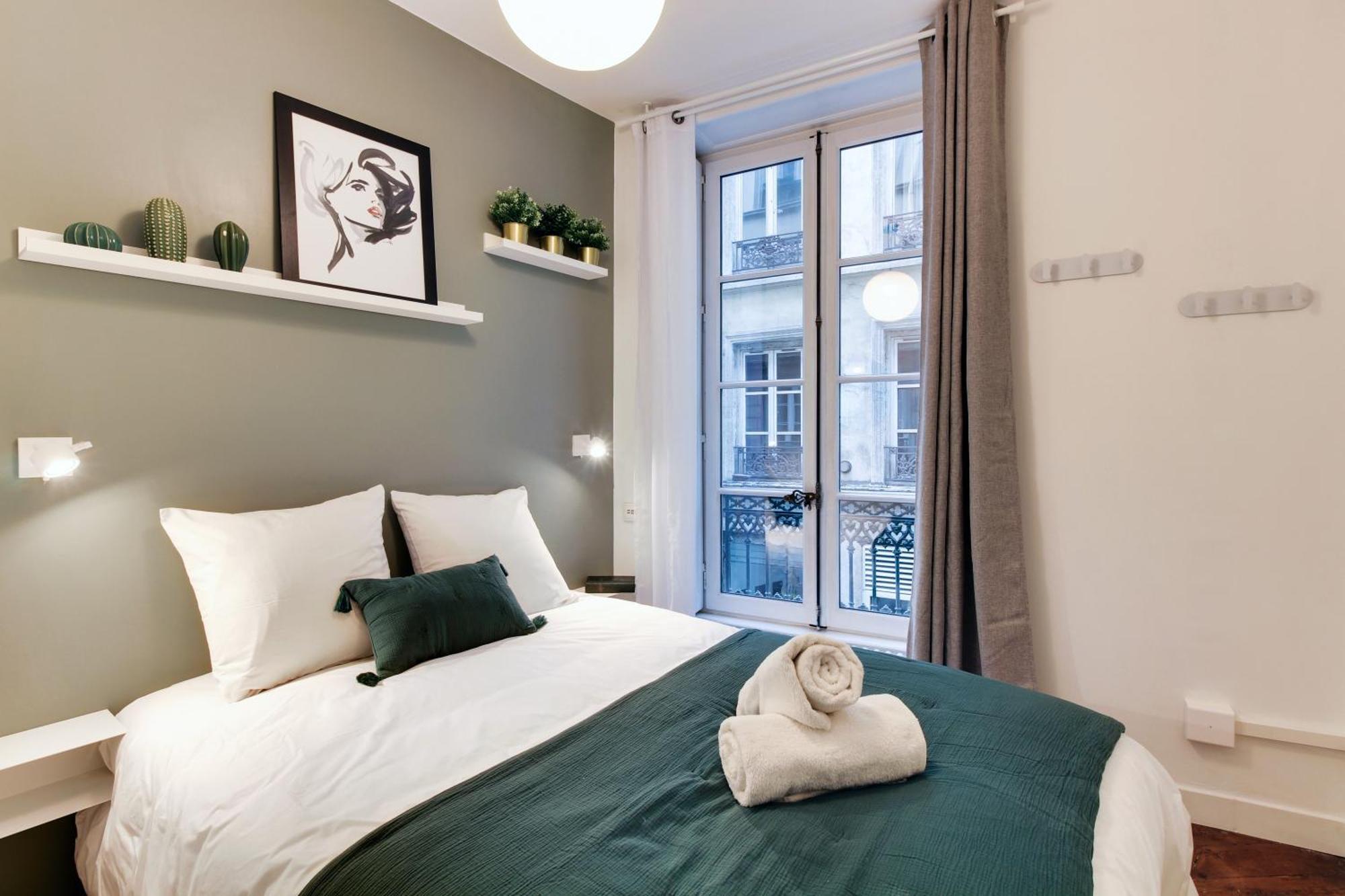 & Cosy 2br Opera/terreaux - Check-in 24/7 Apartment *